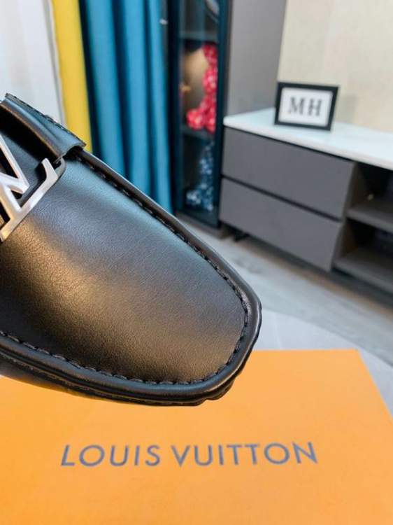 Picture of Louis Vuitton Shoes _SKULVsz38-44mnf041012102